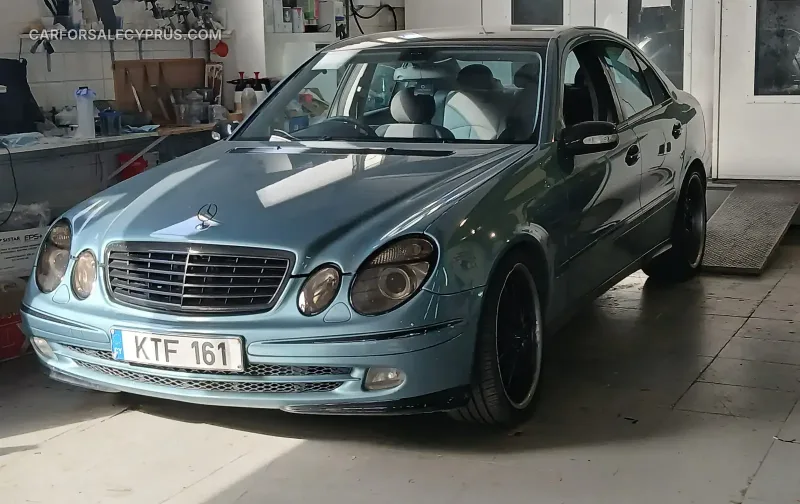 Mercedes-Benz E-Class 2004