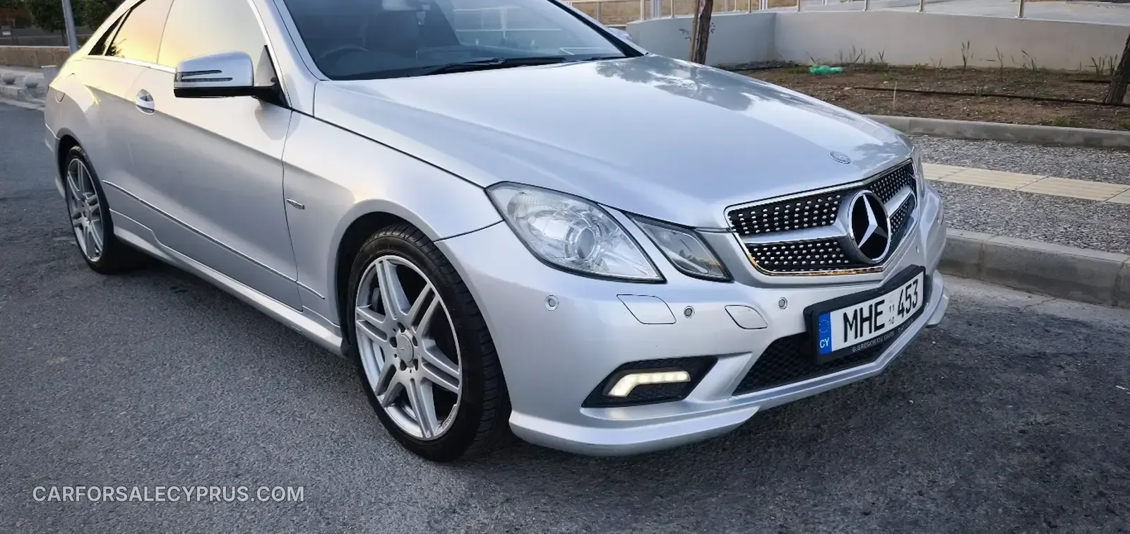 Mercedes-Benz E-Class 2011