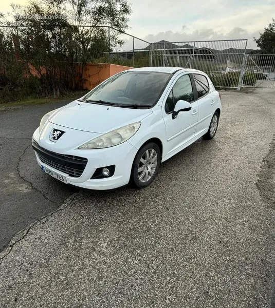Peugeot 207 2011