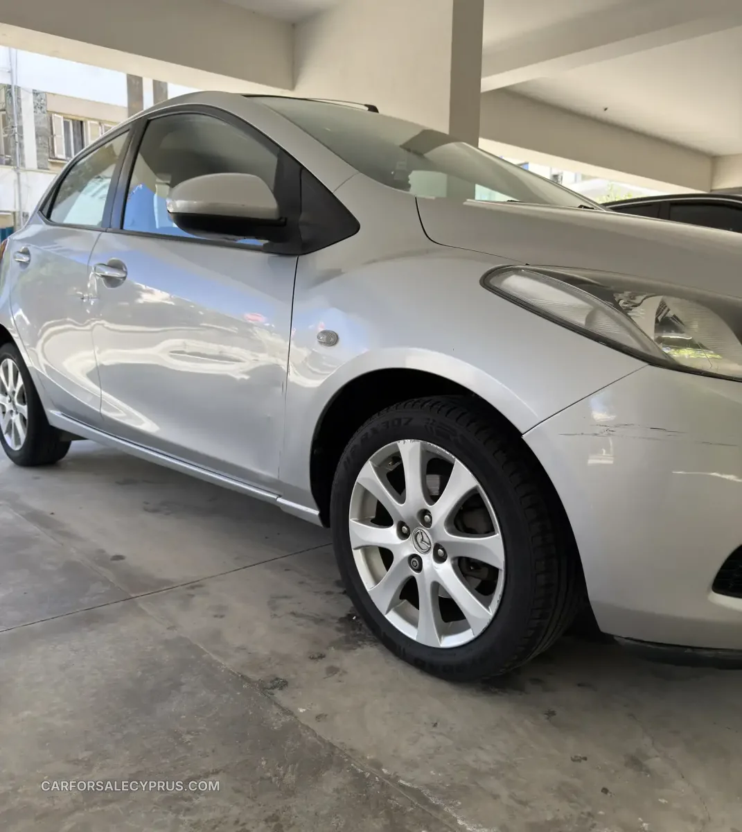 Mazda 2 2009