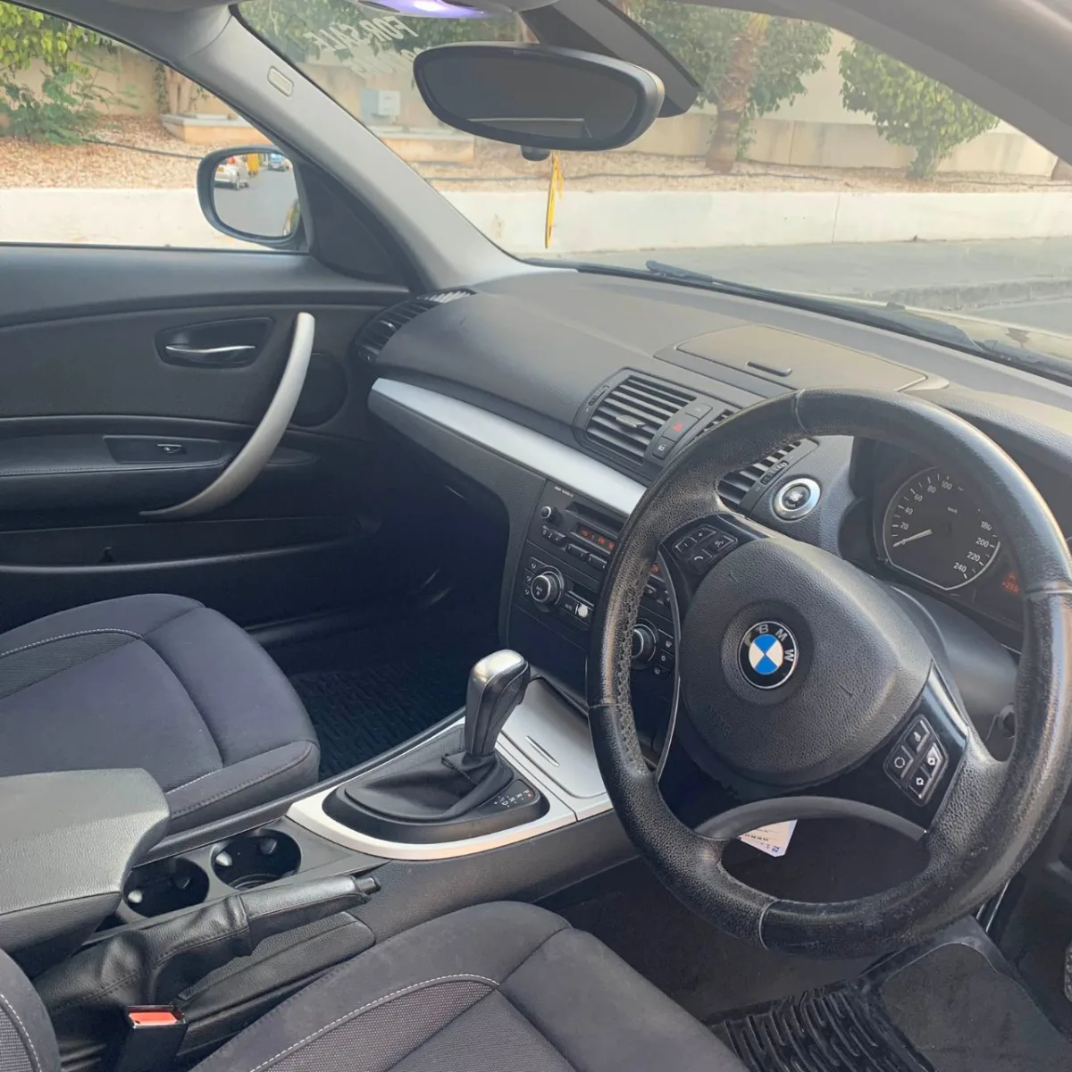 BMW Series 1 116I 2010