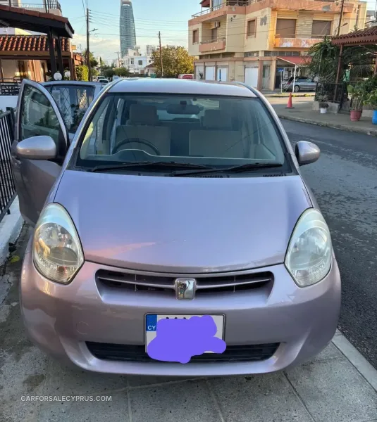 Toyota Passo 2012