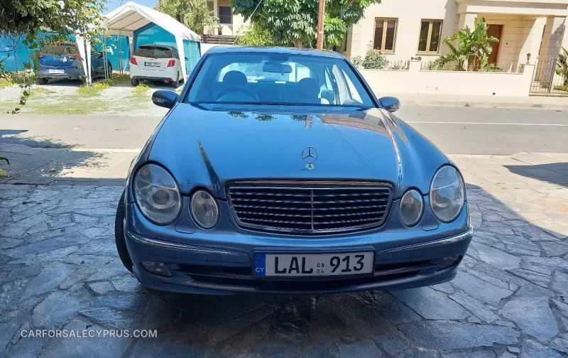 Mercedes-Benz E-Class 2004