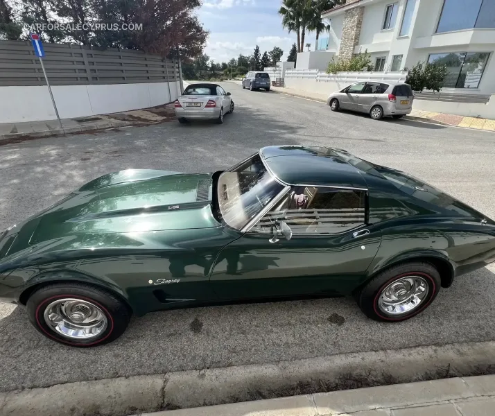 Chevrolet Corvette 1976
