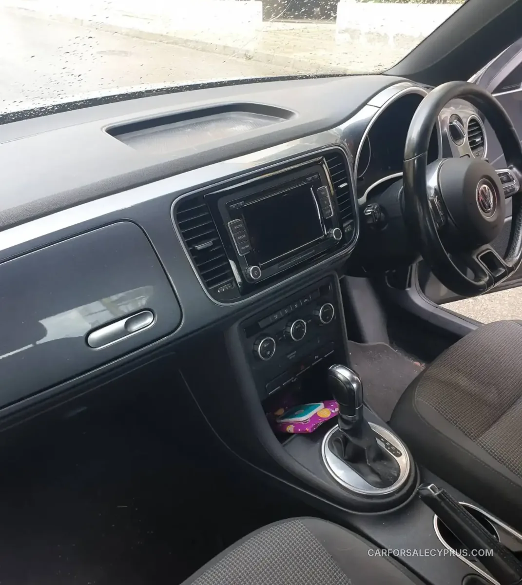 Volkswagen Beetle 2012