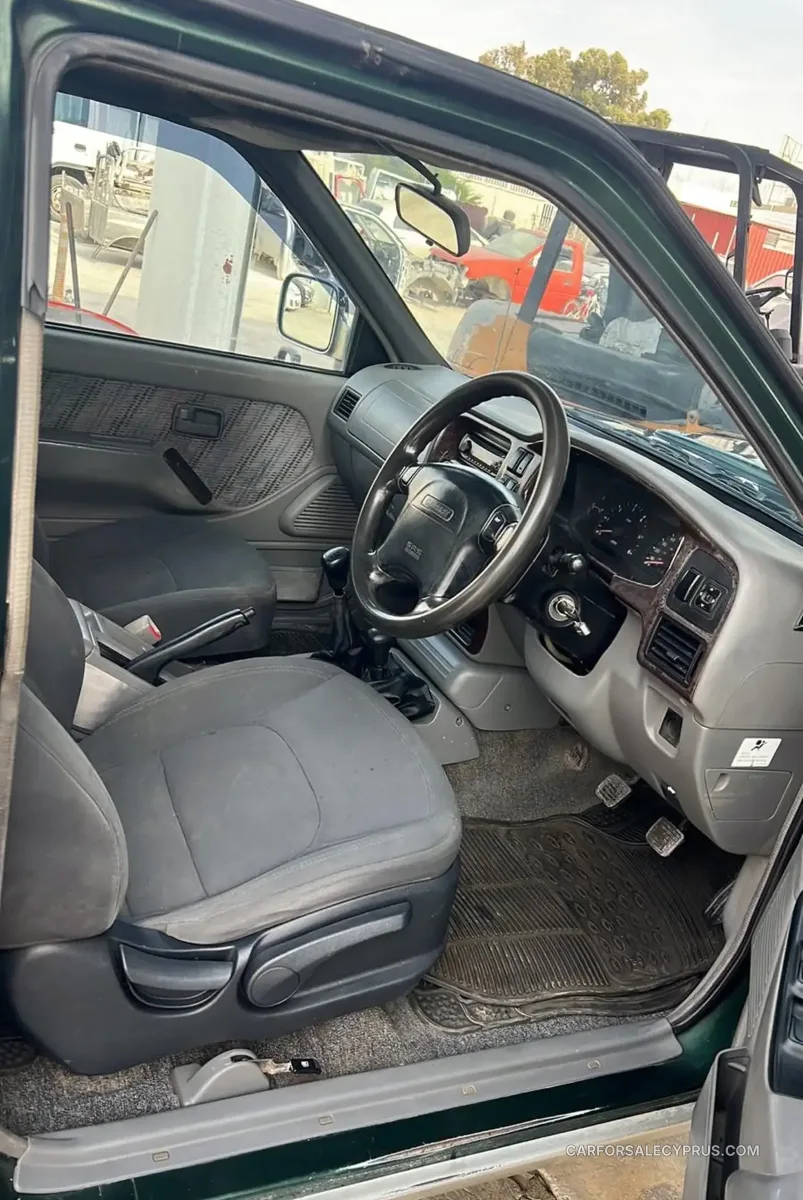 Isuzu Pickup 2002