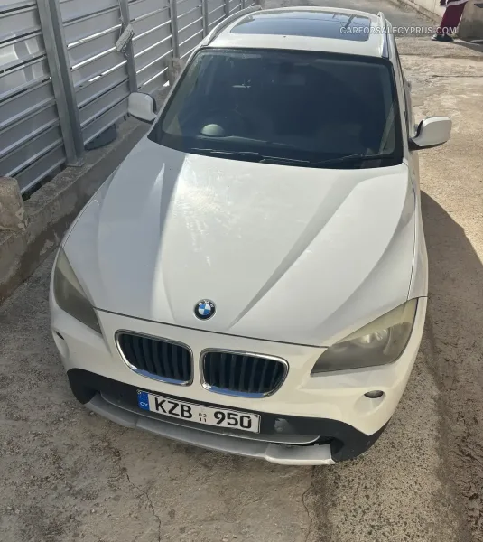 BMW X1 2011