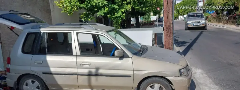 Mazda Demio 1998