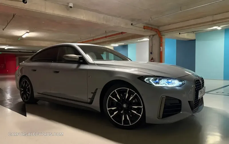 BMW M440i 2024