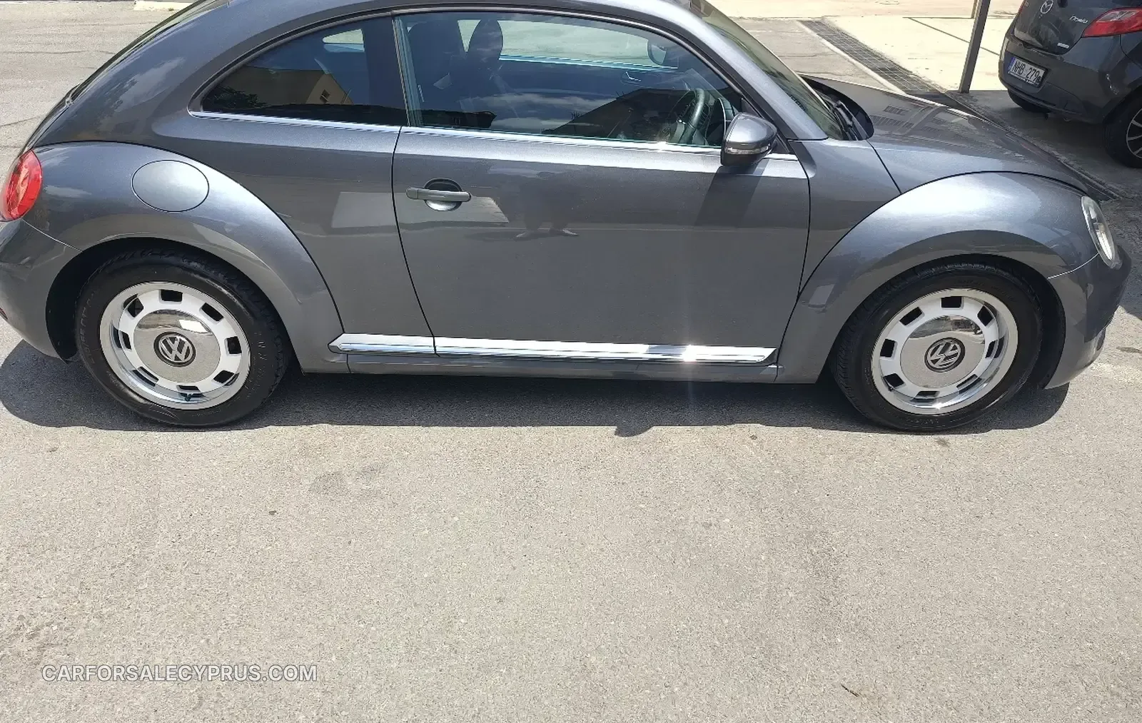 Volkswagen Beetle 2012