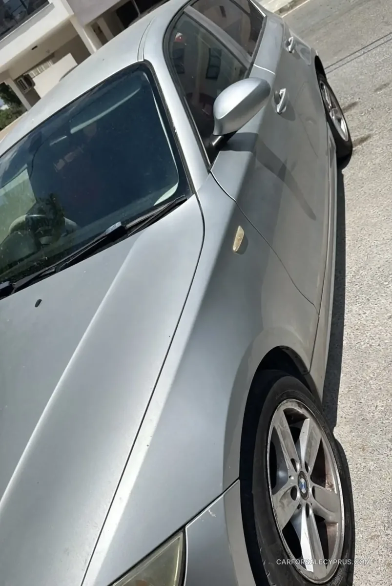BMW i8 2005