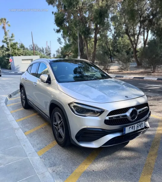Mercedes-Benz GLA 2023
