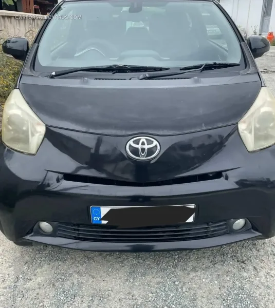 Toyota IQ 2009