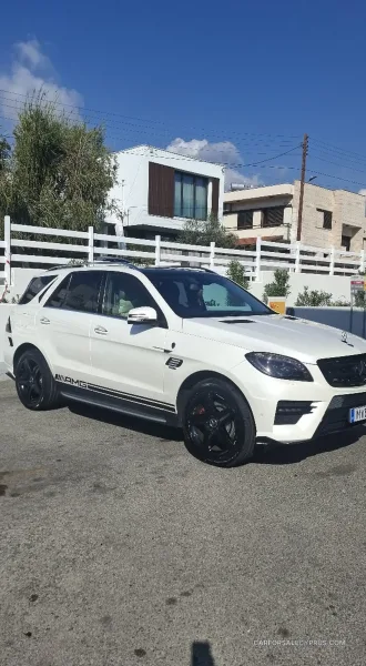 Mercedes-Benz ML-Class 2013