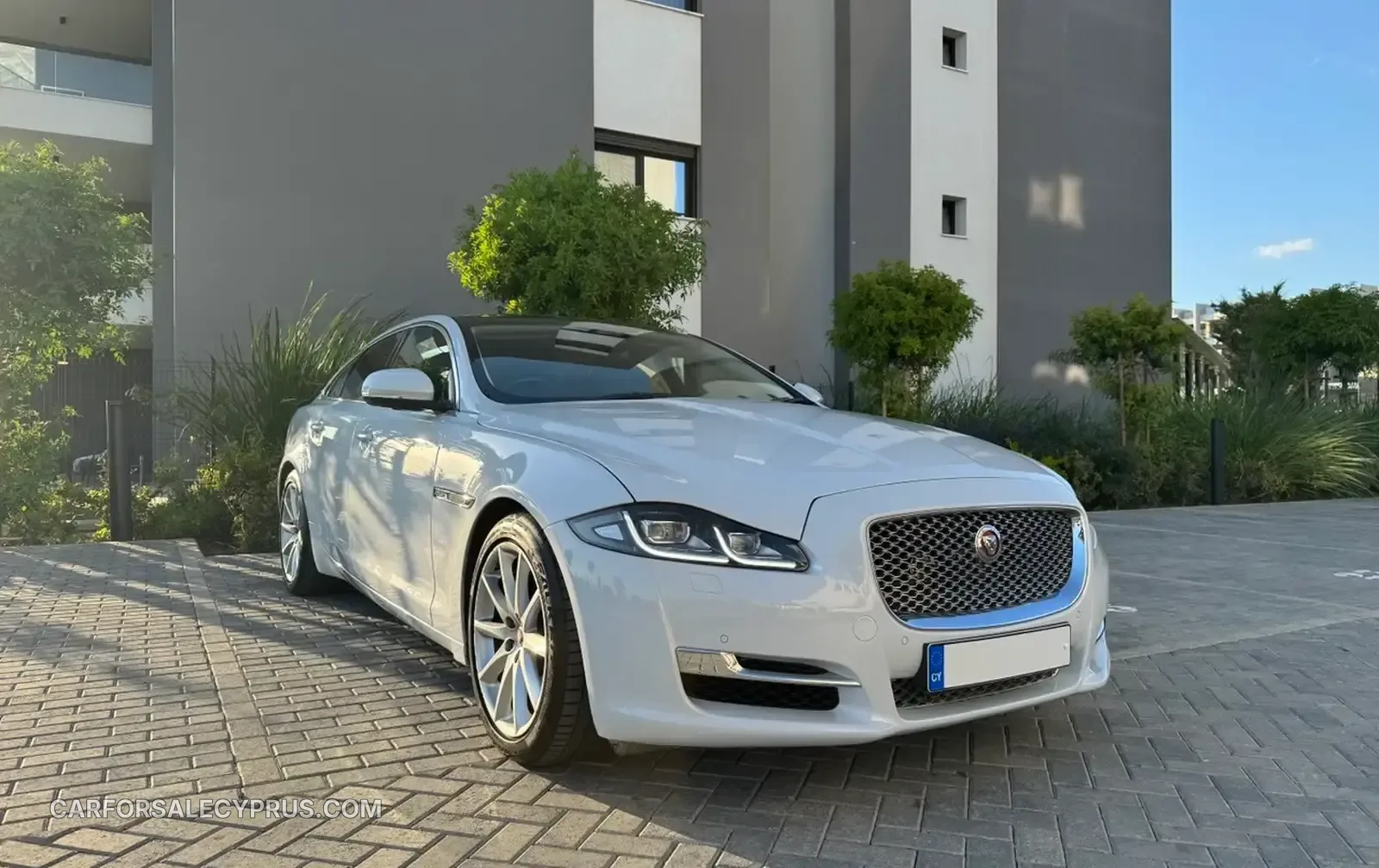 Jaguar XJ 2016
