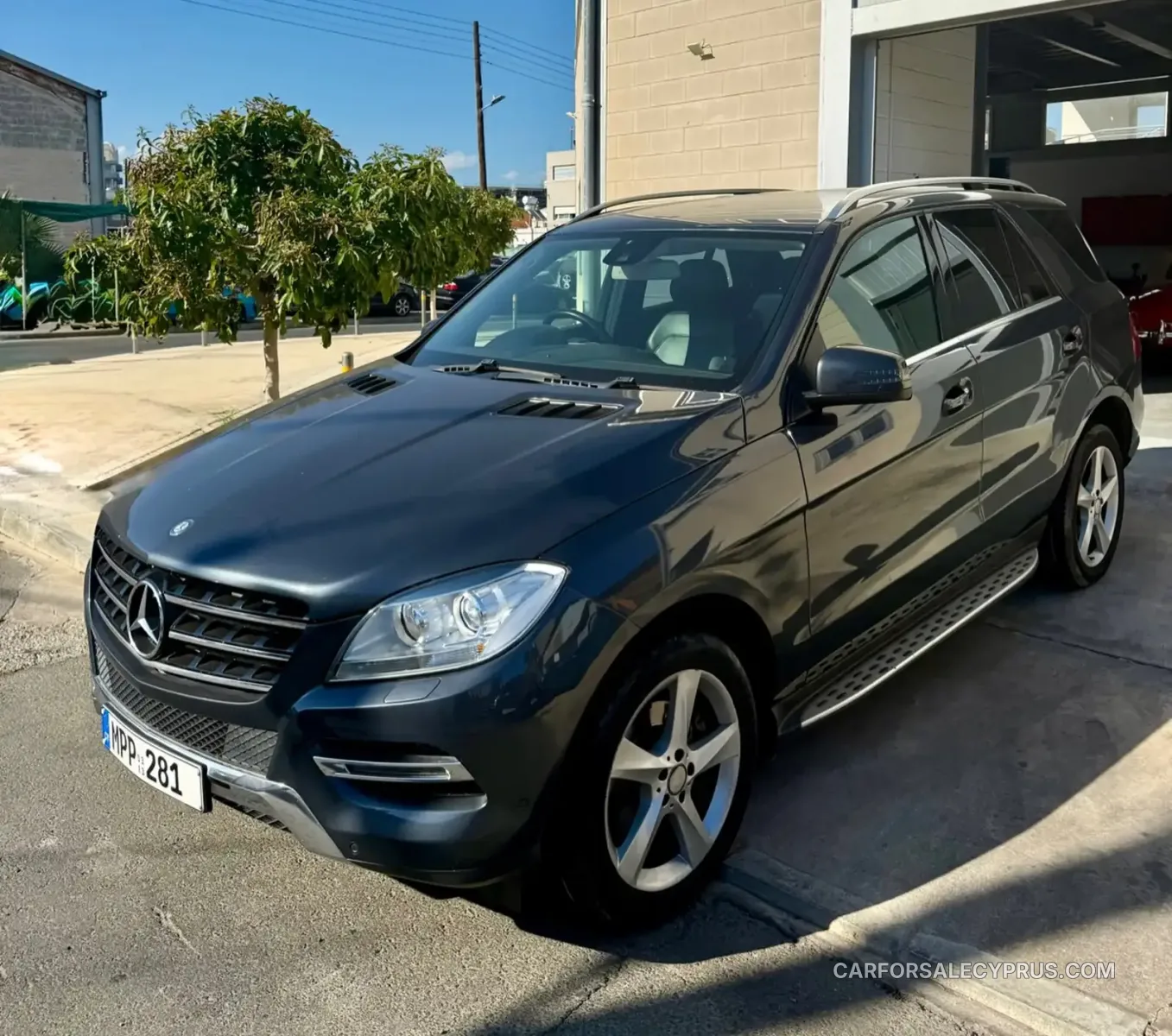 Mercedes-Benz ML-Class 2013