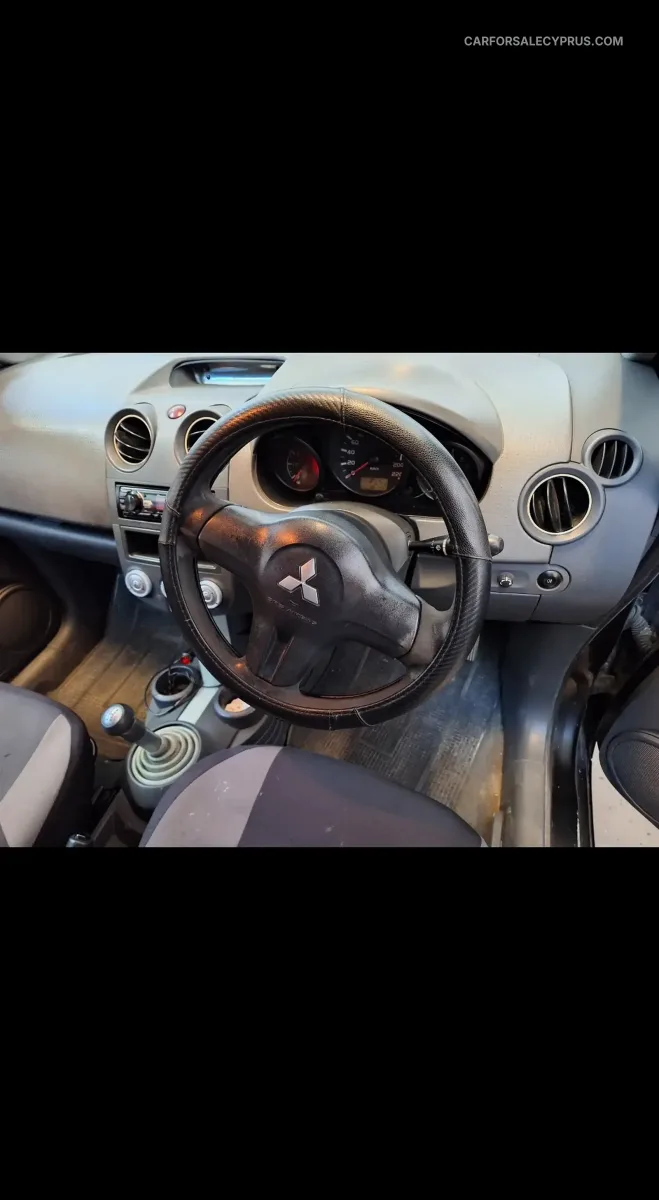 Mitsubishi Colt 2007