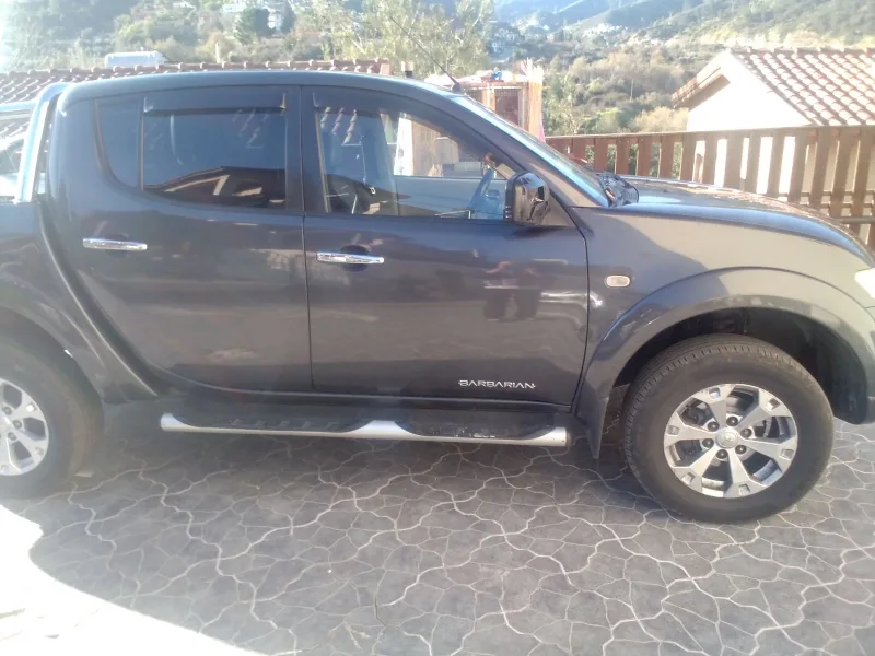 Mitsubishi L200 BARBARIAN 2013