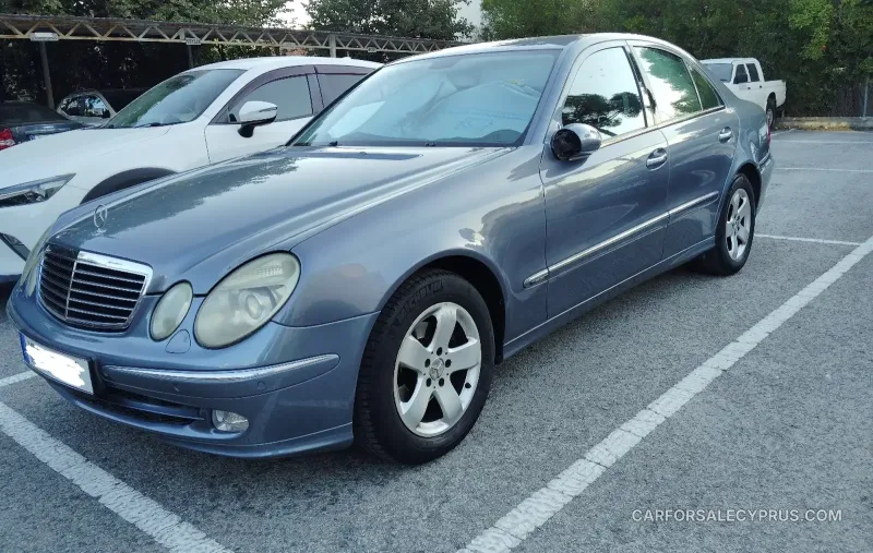 Mercedes-Benz E-Class 2004