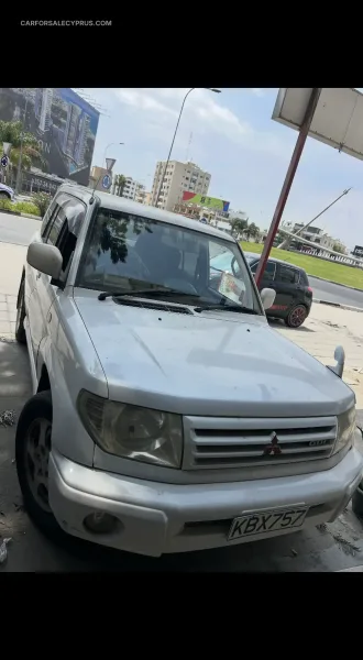 Mitsubishi Pajero 1999
