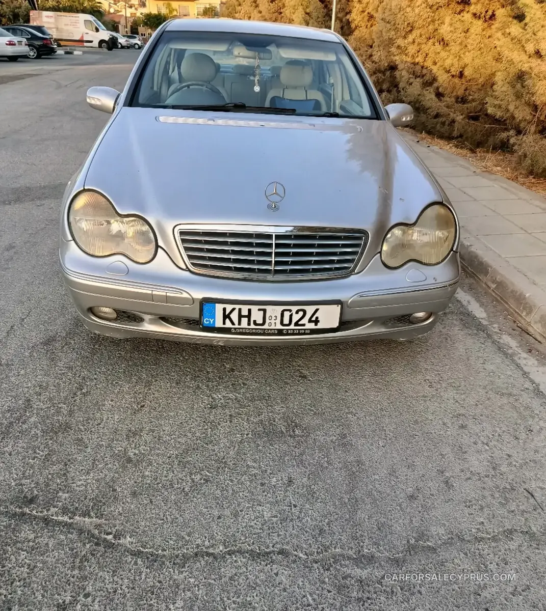Mercedes-Benz C-Class 2001
