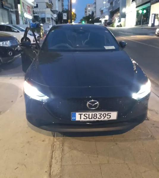 Mazda 3 2025