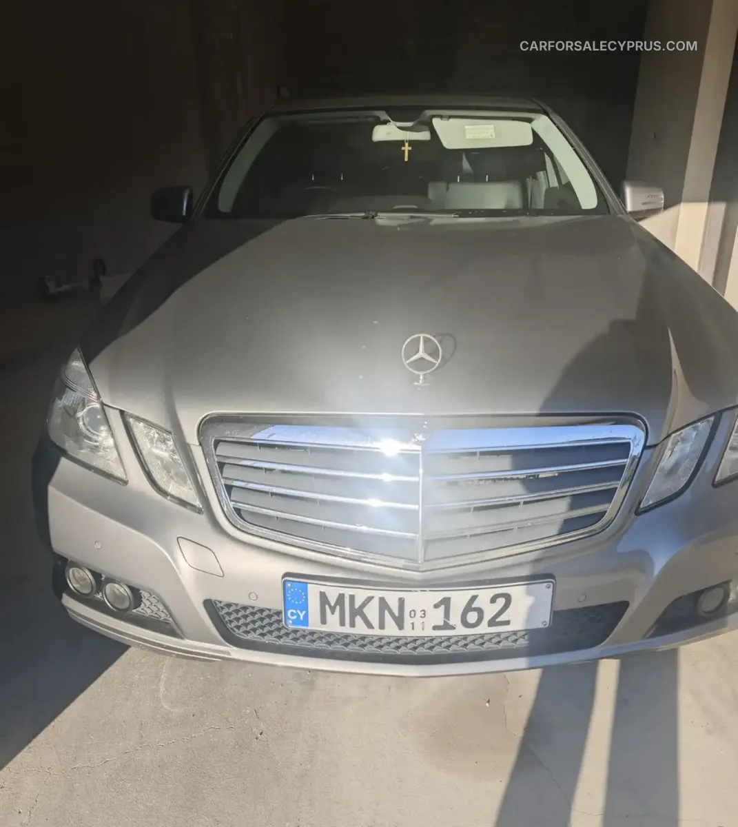 Mercedes-Benz E-Class 2011