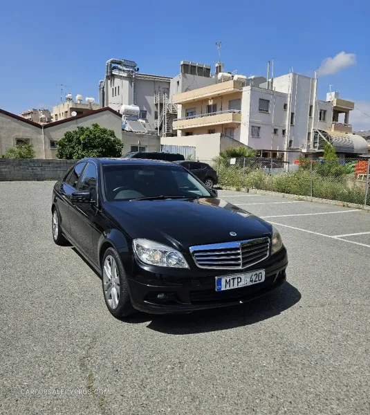 Mercedes-Benz C-Class 2009
