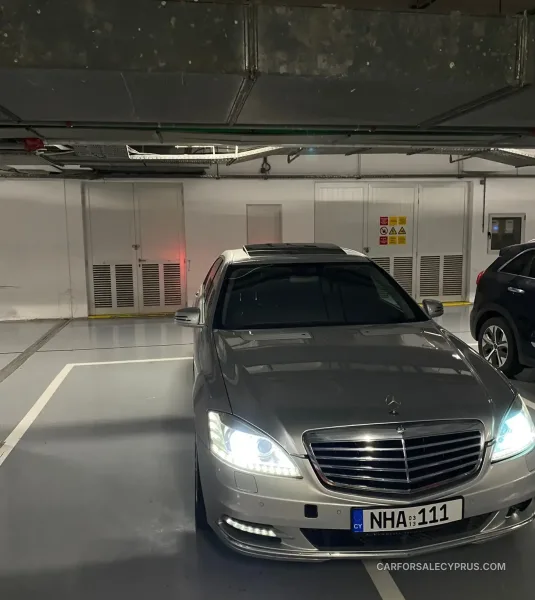 Mercedes-Benz S-Class 2013
