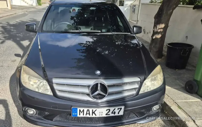 Mercedes-Benz C-Class 2009
