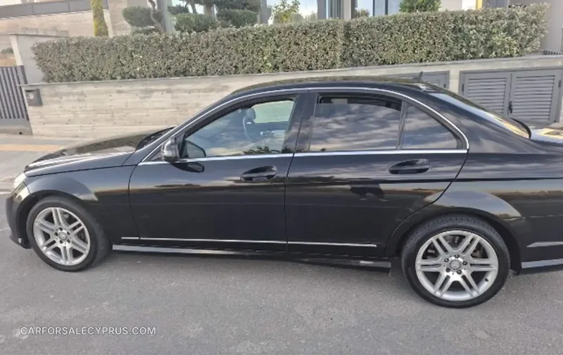 Mercedes-Benz C-Class 2007