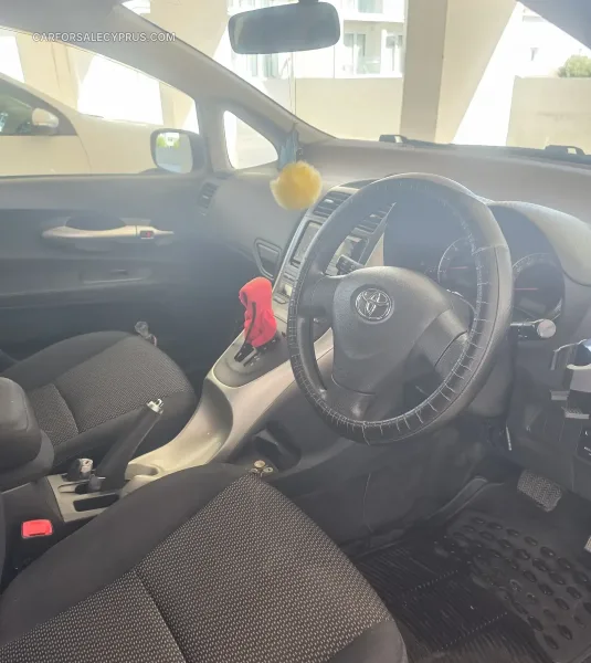 Toyota Auris 2010