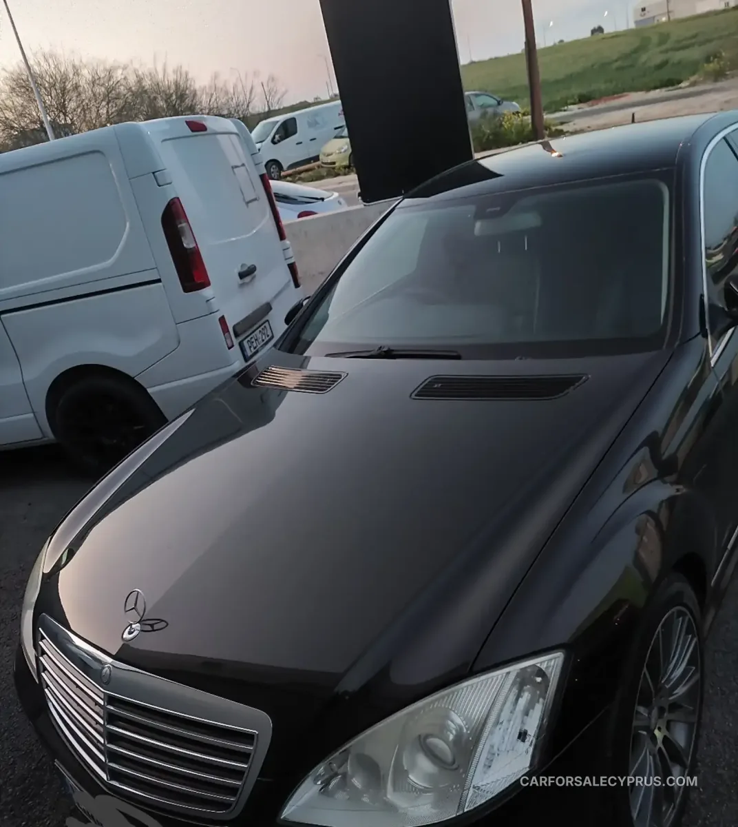 Mercedes-Benz S-Class 2007