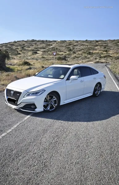 Toyota Crown 2020