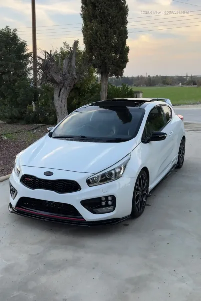 Kia ProCeed 2013