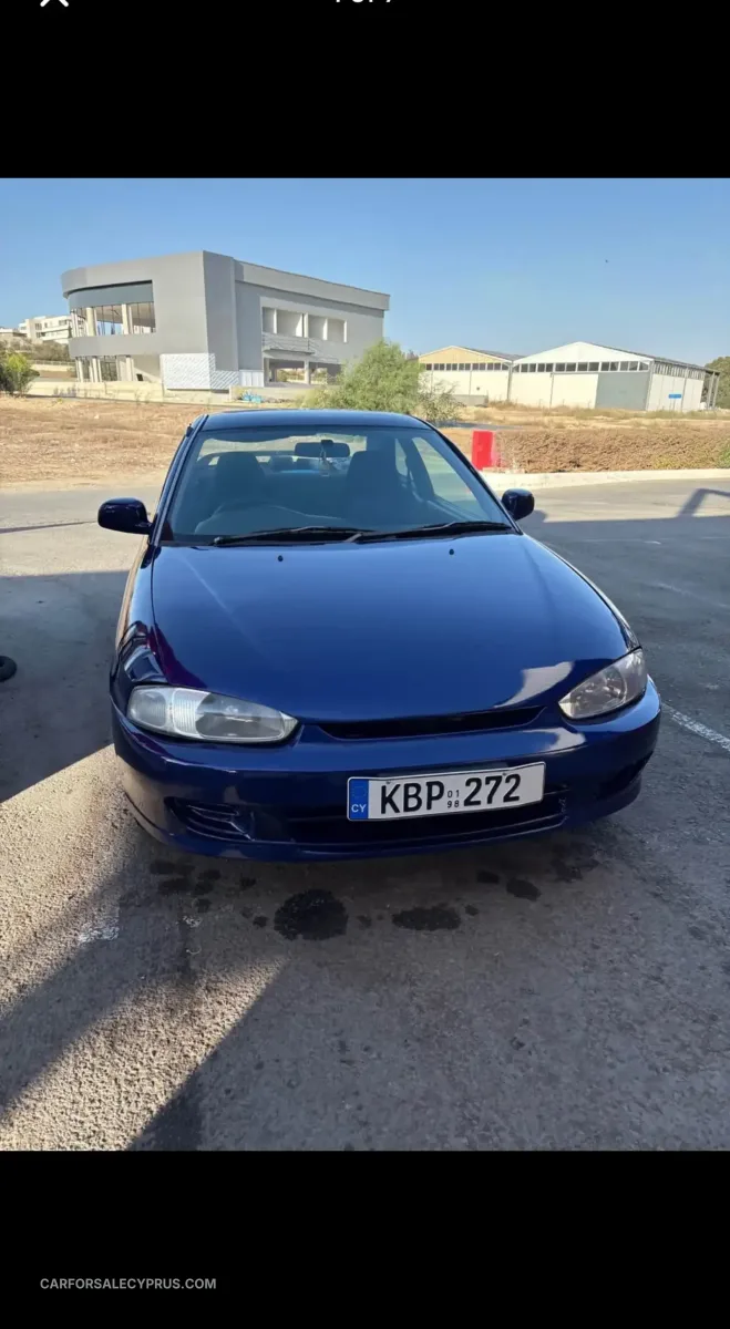 Mitsubishi Mirage 1998