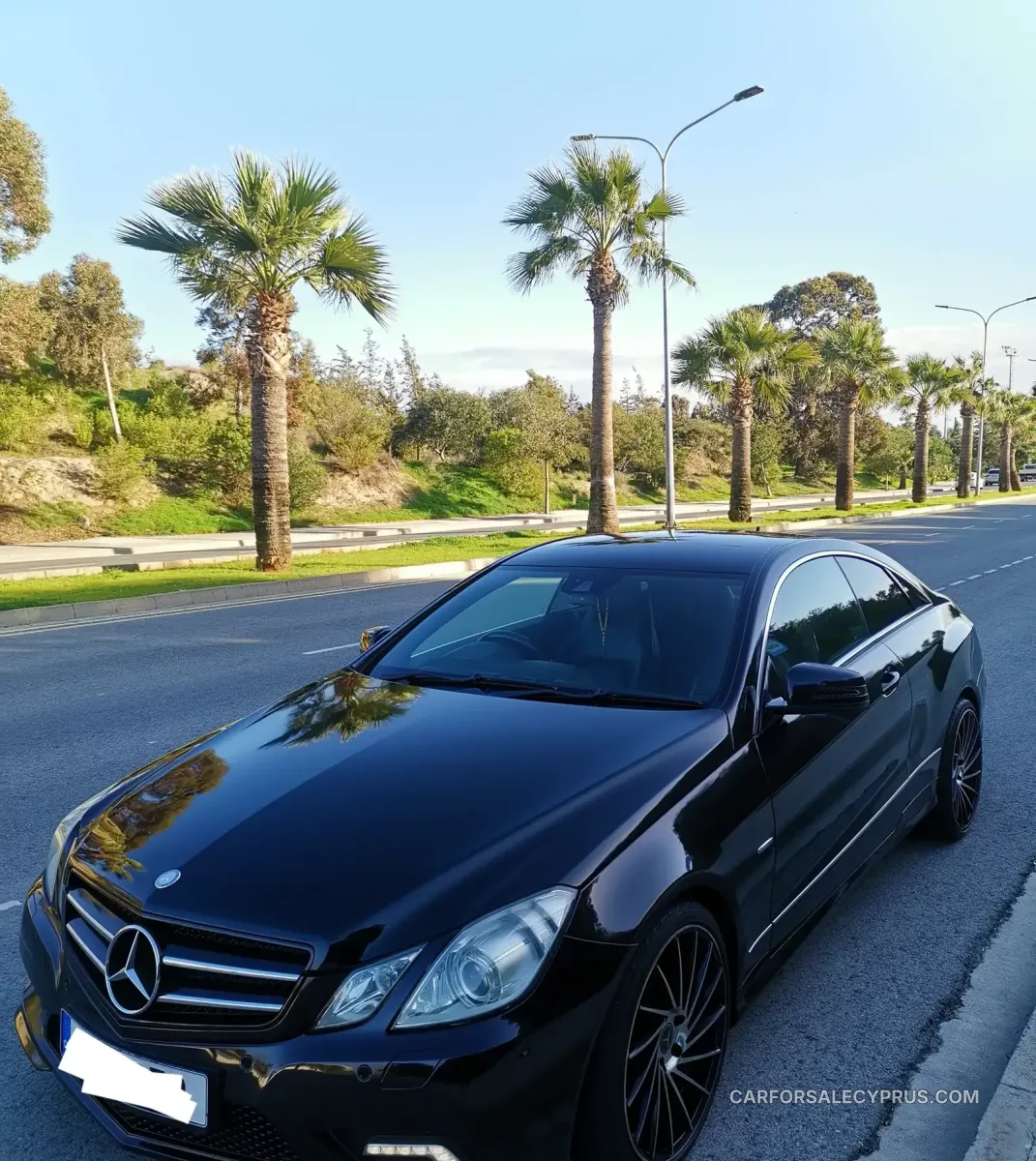 Mercedes-Benz E-Class 2011