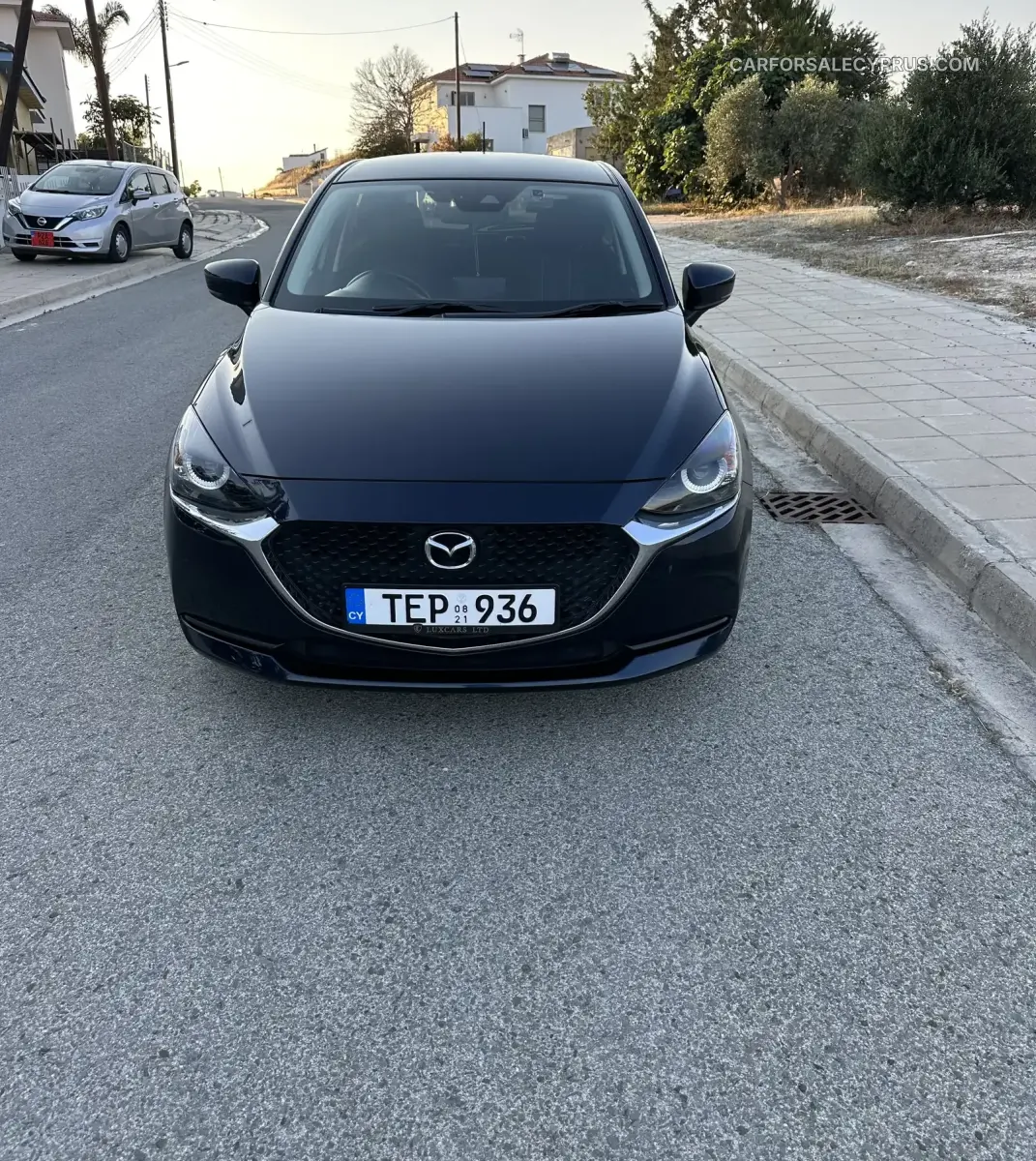 Mazda 2 2021