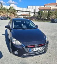 Mazda 2 2015