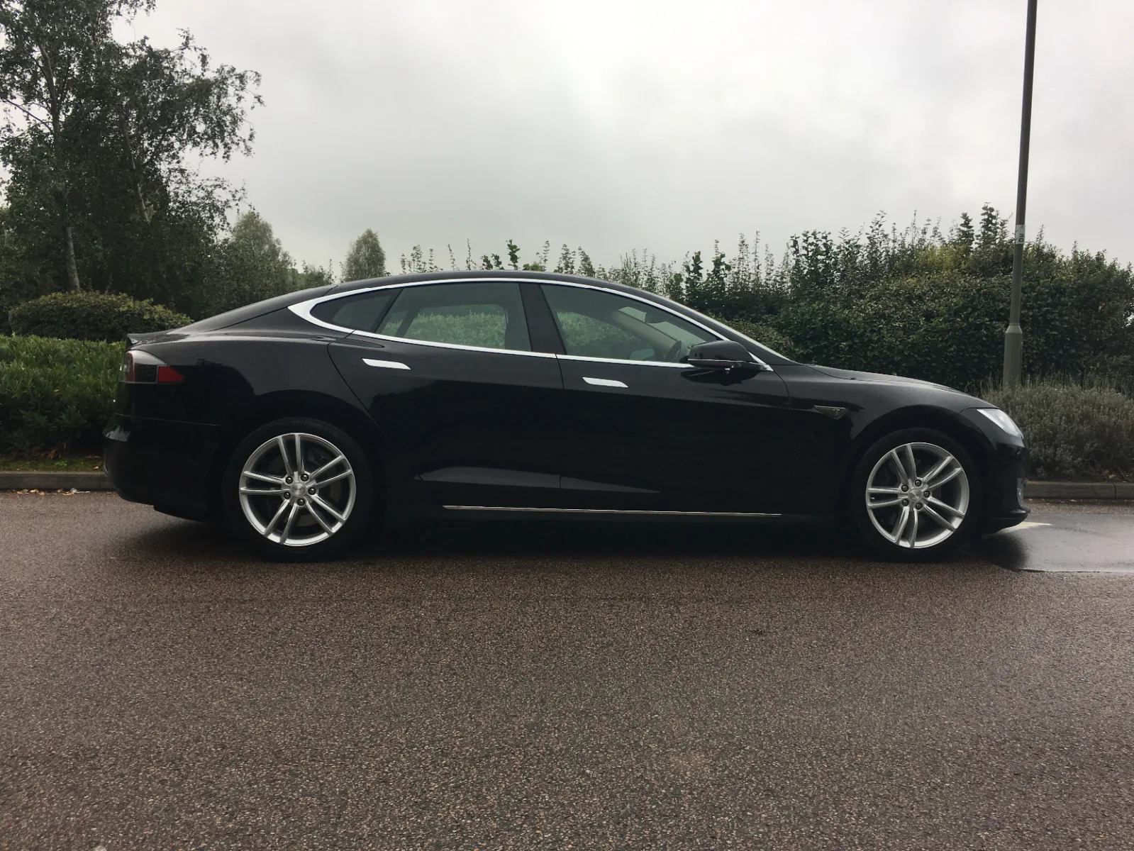 Tesla Model S 2016