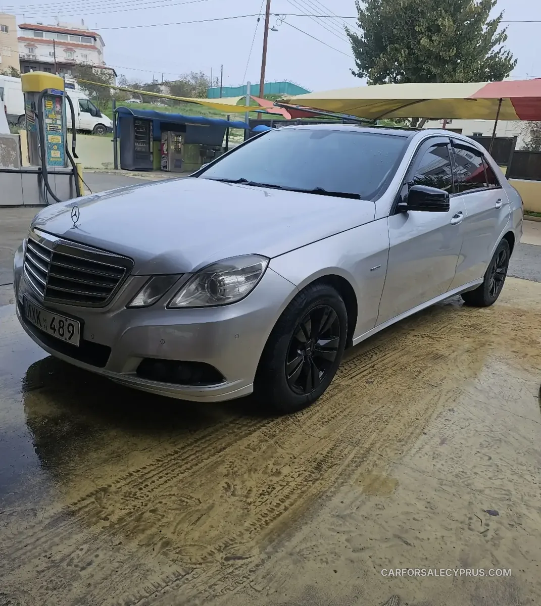 Mercedes-Benz E-Class 2009