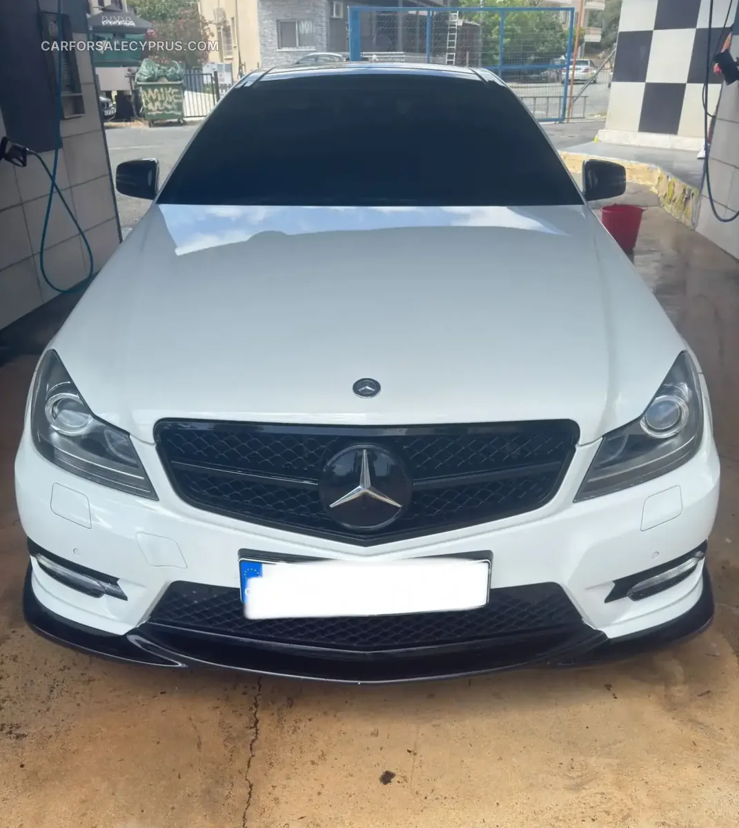 Mercedes-Benz C-Class 2012