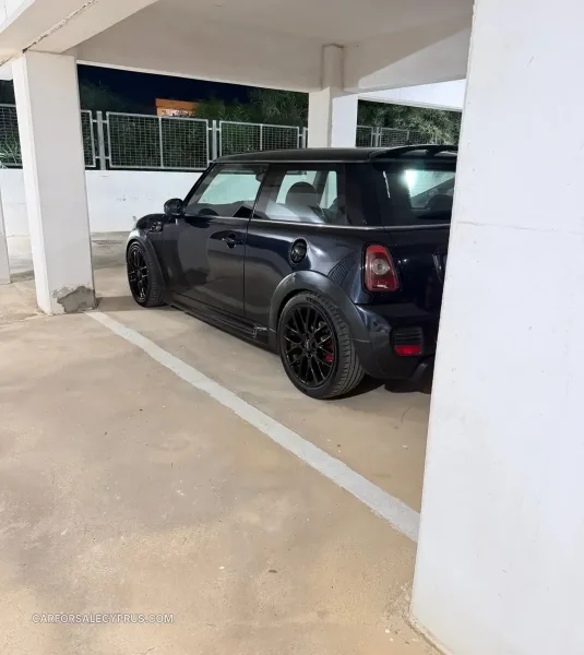 Mini Hatch 2007