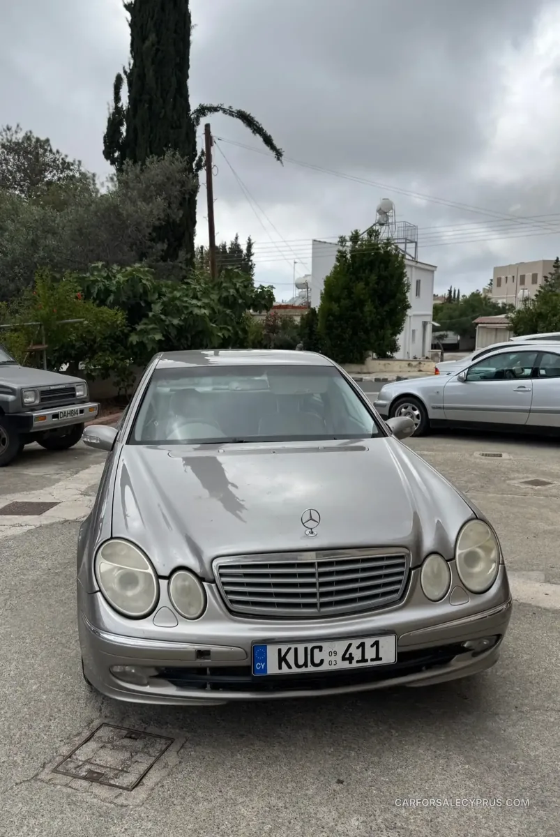 Mercedes-Benz E-Class 2003