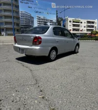 Toyota Platz 1999 – φωτογραφία 2