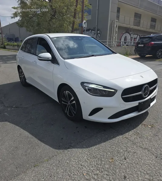 Mercedes-Benz B-Class 2023