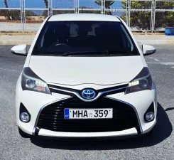 Toyota Yaris 2015