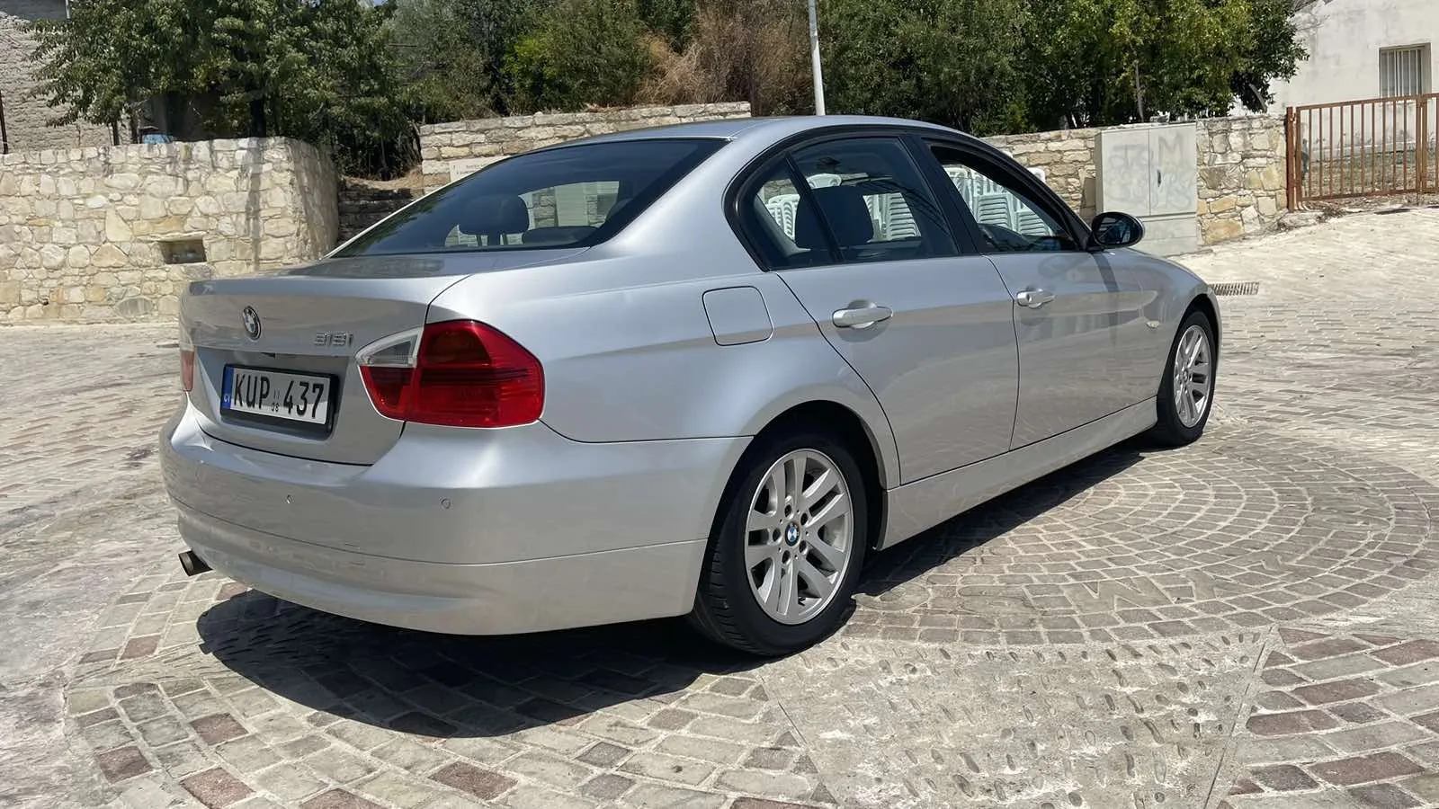BMW Series 3 318I 2008