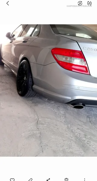 Mercedes-Benz C-Class 2009