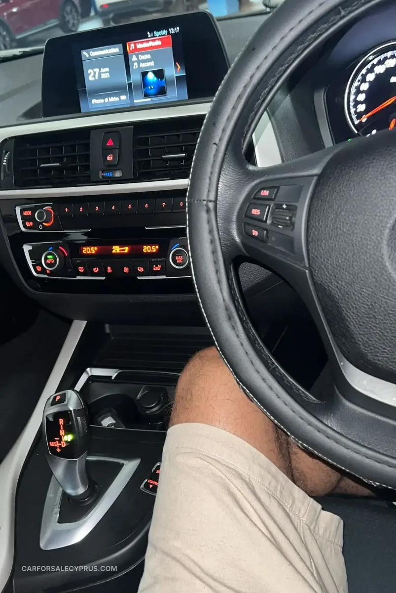 BMW Series 1 2019